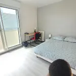 Проживание в семье T4 *